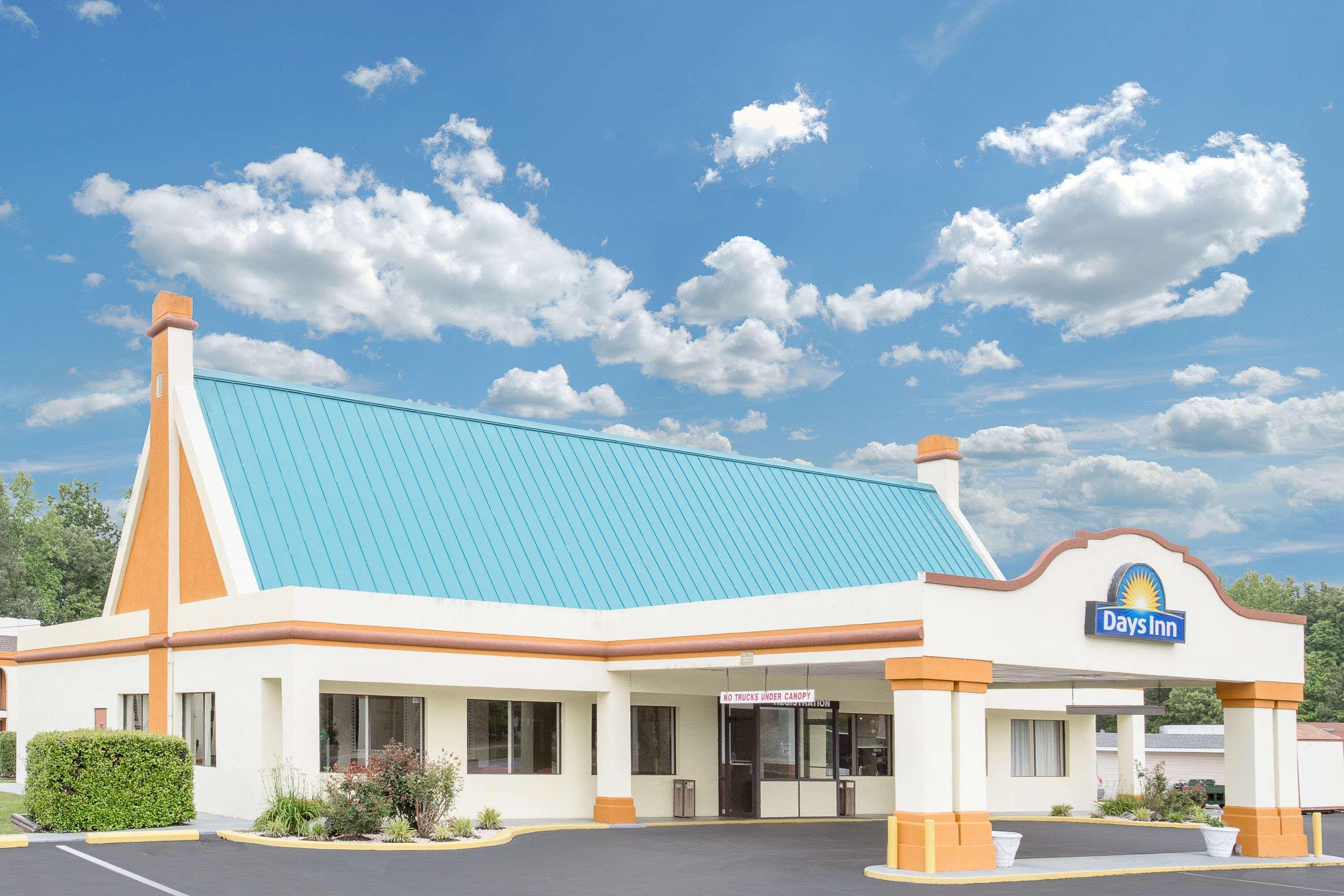 Days Inn By Wyndham Ruther Glen Kings Dominion Area Exteriér fotografie