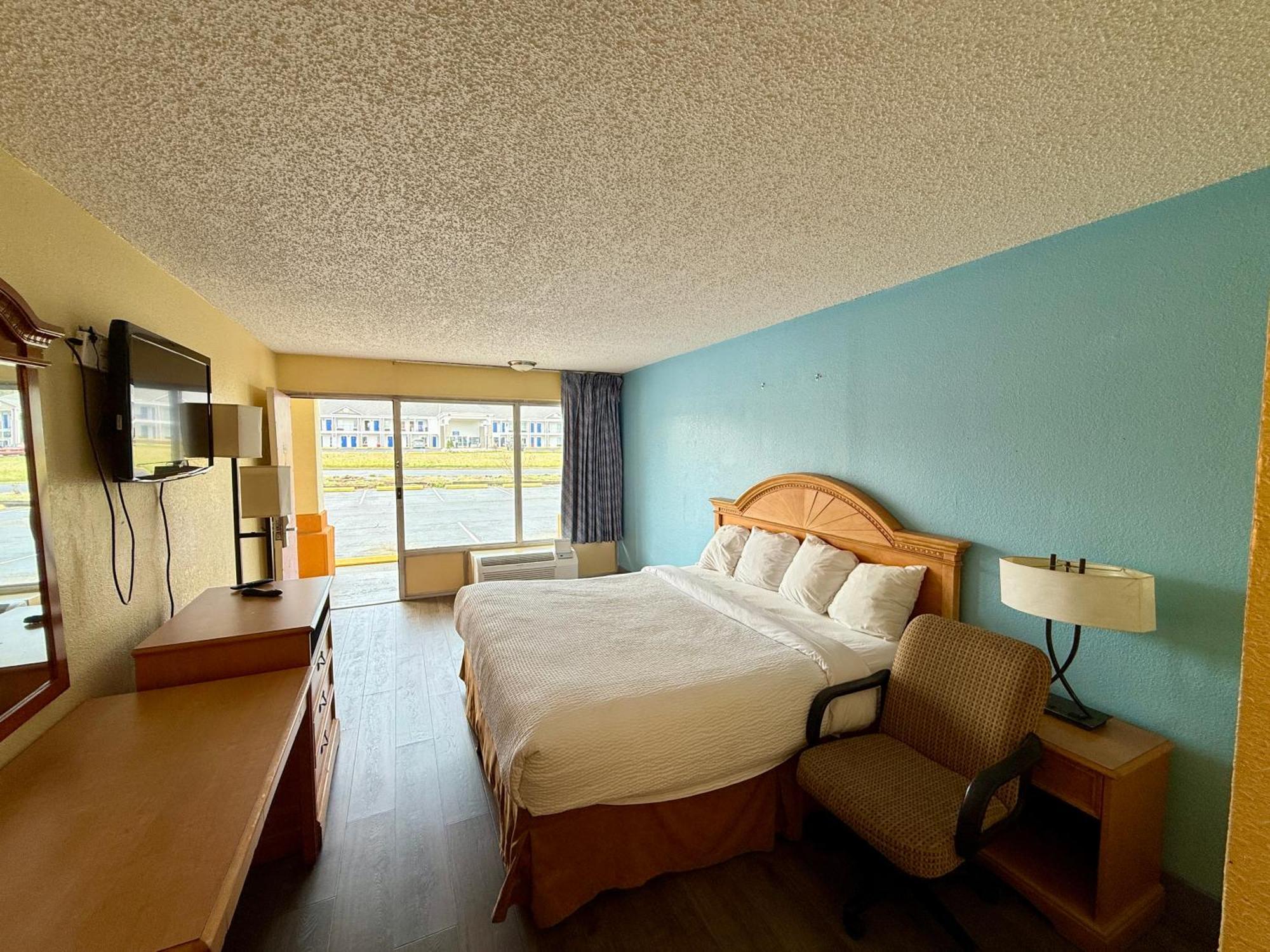 Days Inn By Wyndham Ruther Glen Kings Dominion Area Exteriér fotografie