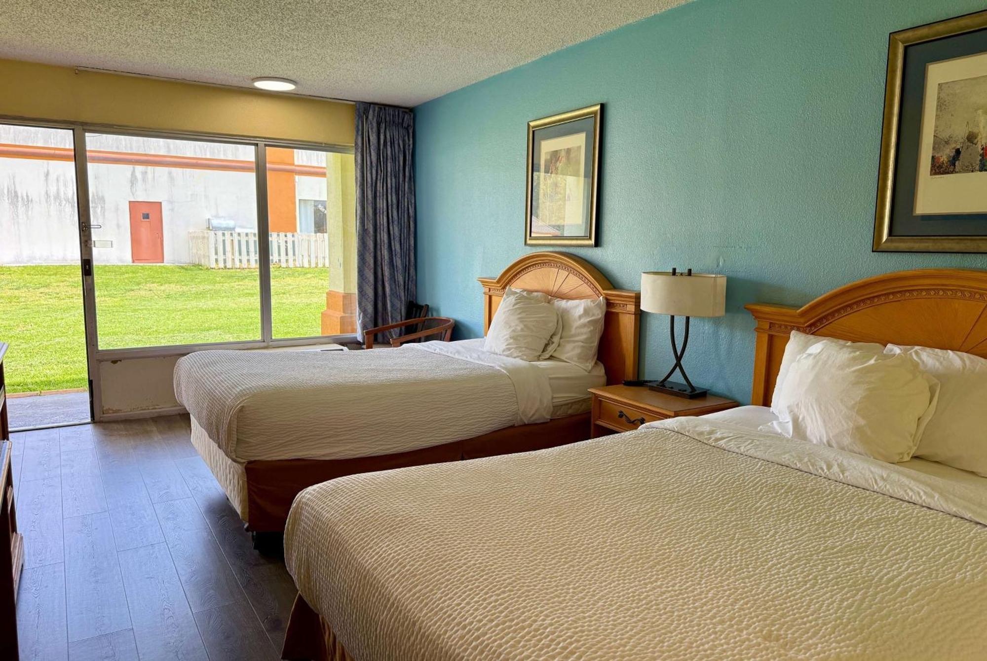 Days Inn By Wyndham Ruther Glen Kings Dominion Area Exteriér fotografie