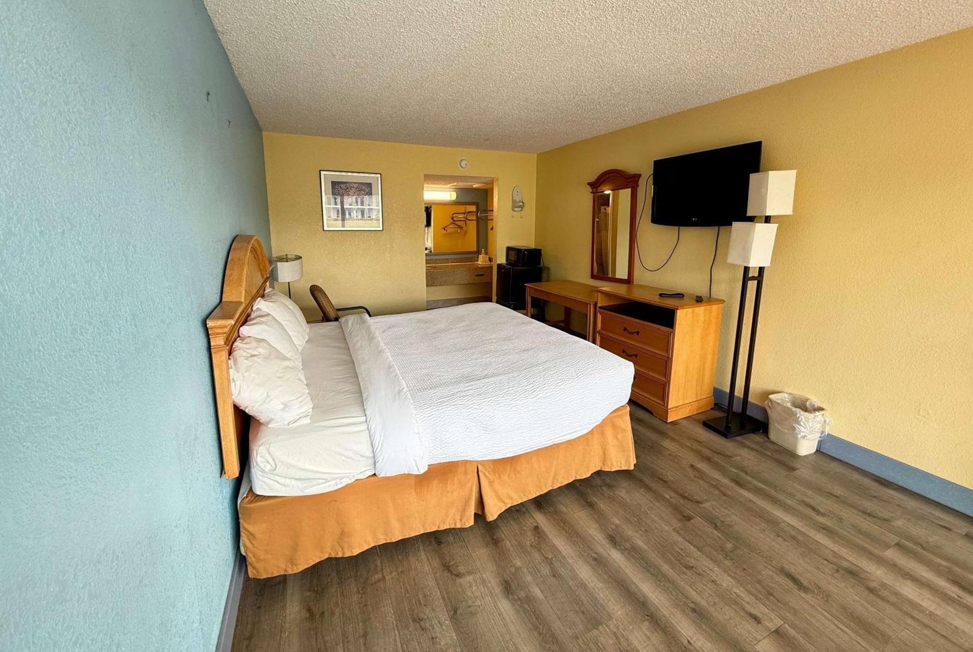 Days Inn By Wyndham Ruther Glen Kings Dominion Area Exteriér fotografie
