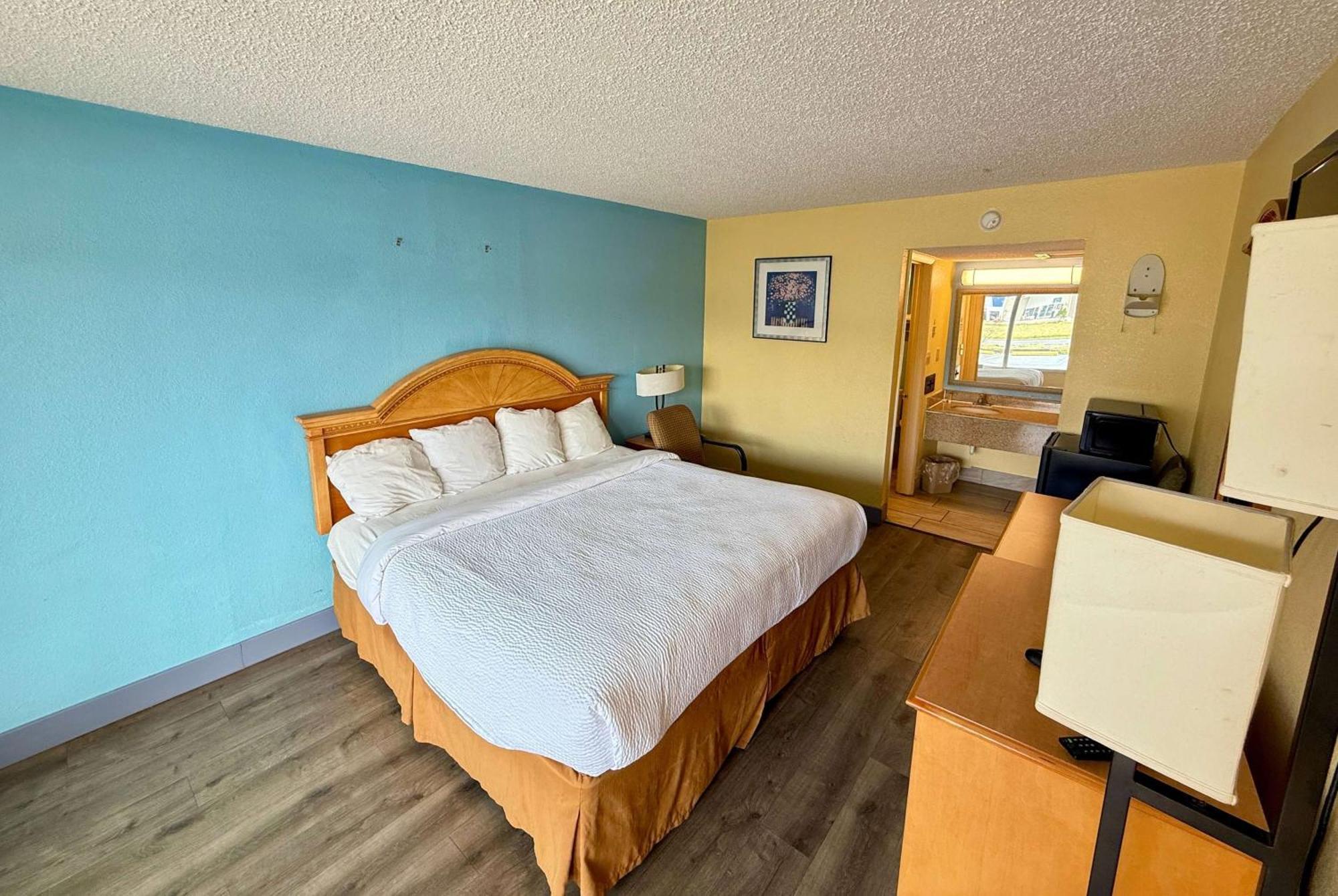 Days Inn By Wyndham Ruther Glen Kings Dominion Area Exteriér fotografie