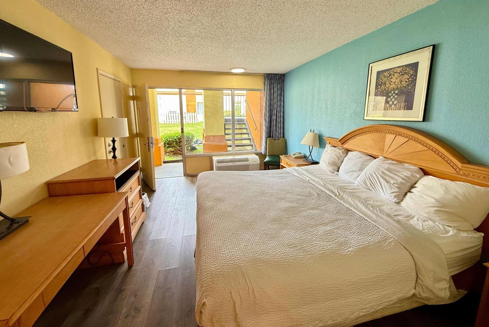 Days Inn By Wyndham Ruther Glen Kings Dominion Area Exteriér fotografie