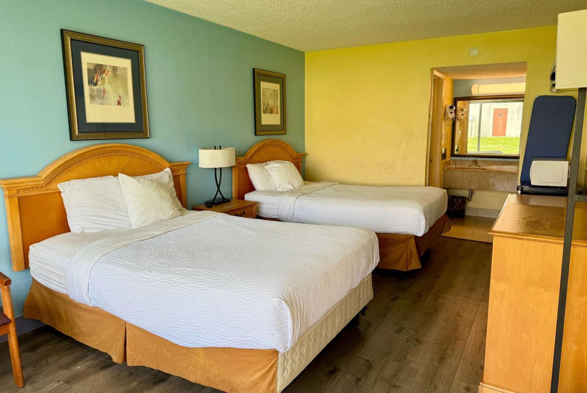 Days Inn By Wyndham Ruther Glen Kings Dominion Area Exteriér fotografie