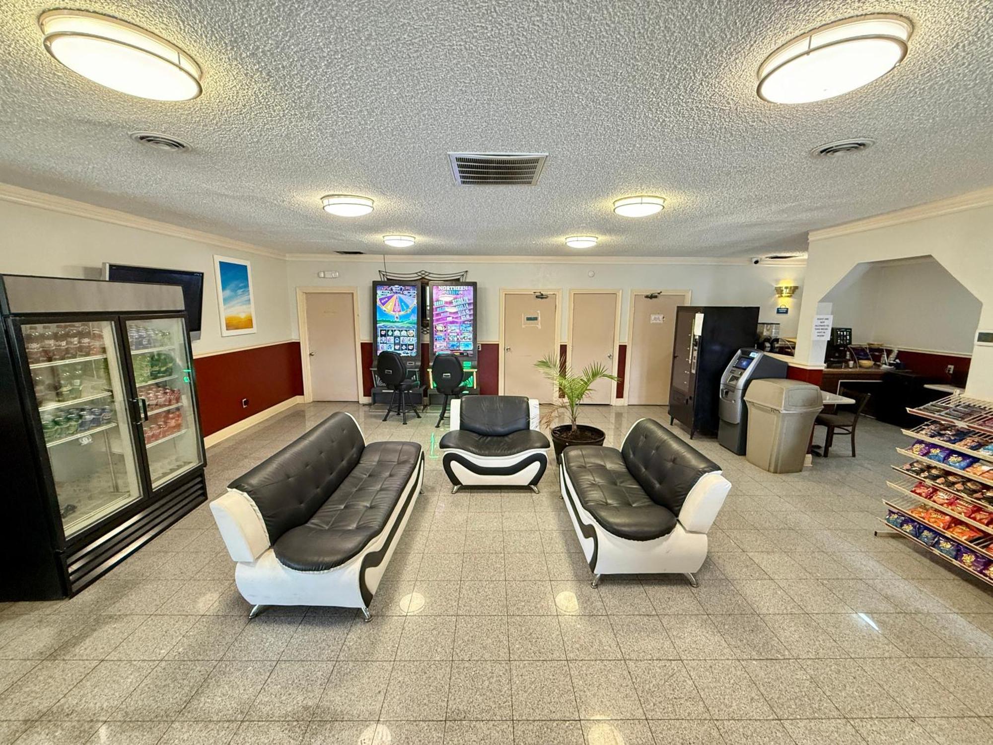 Days Inn By Wyndham Ruther Glen Kings Dominion Area Exteriér fotografie
